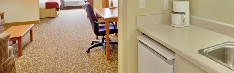 Holiday Inn Express Hotel & Suites Columbus By Ihg Exteriér fotografie
